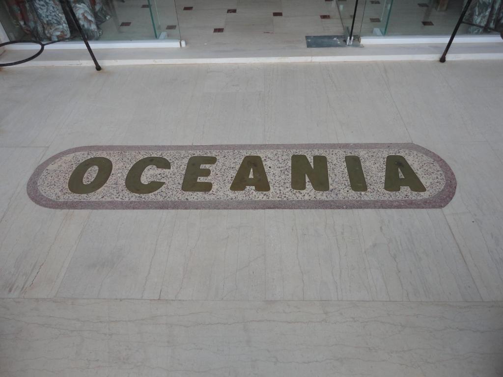 Oceania Hotel Karfás Eksteriør bilde